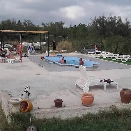 アパート Plages De Camargue Et Dans Un Site Calme De Reve *